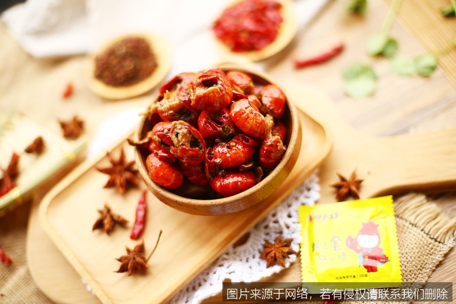 夜市摊位小龙虾菜品怎么设计
