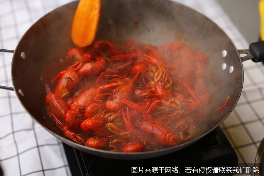 吮指虾尾剩的怎么加热吃